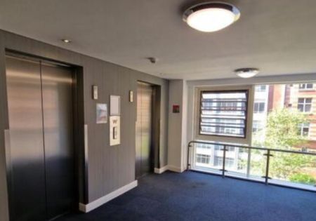 1 Bed Flat, Whitworth Street West, M1 - Photo 3