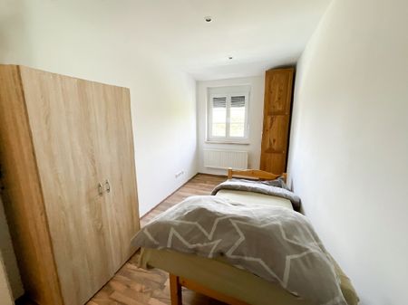 Helle Wohnung mit Balkon in Großmürbisch! - Foto 2