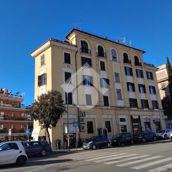 Bilocale in affitto - Photo 2