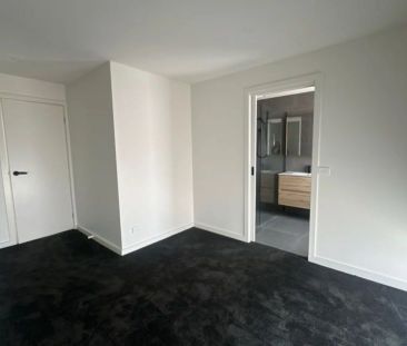 2 Bedroom Luxury Townhouse - Photo 3