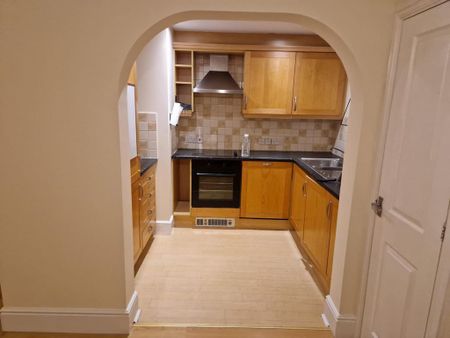 2 bedroom apartment to rent - Photo 4