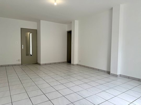 Location Appartement 3 pièces 66m² - Photo 1