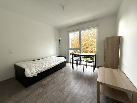 Location Appartement 1 pièce 19m² FRANQUEVILLE ST PIERRE 76520 - Photo 1