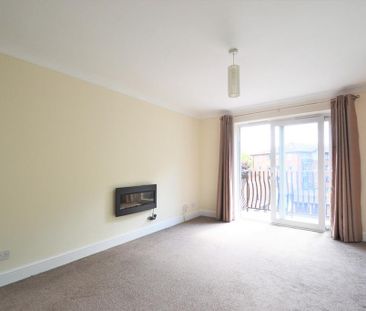 2 bedroom apartment to rent - Photo 4