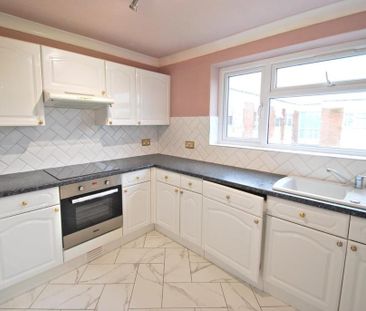 2 bedroom apartment to rent - Photo 5