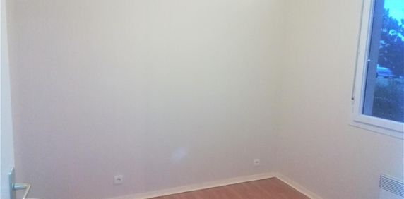 Location Appartement 2 pièces 53m² MACON 71000 - Photo 2