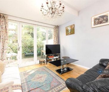 4 bedroom terraced house to rent - Photo 1