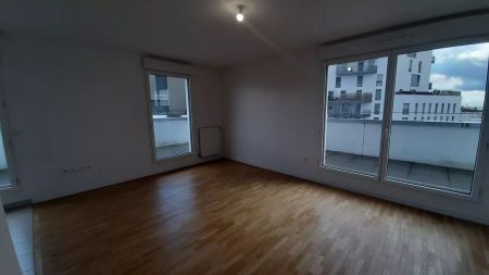 location Appartement T4 DE 79.9m² À MASSY - Photo 5
