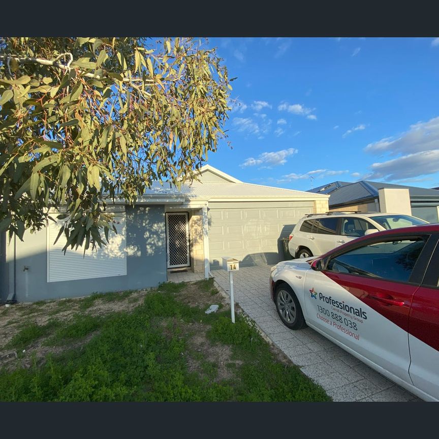 14 Auburn Vista, Brabham, WA 6055 - Photo 1