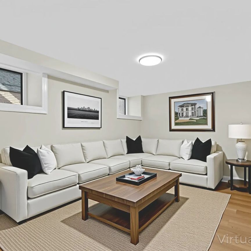 For Lease - 104 Carrick Avenue Unit# LOWER, Hamilton, Ontario - Photo 1