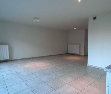 Appartement te huur in Ronse voor € 695 met 1 slaapkamer - Photo 4