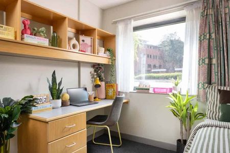 Standard Double One Bed Flat - Photo 5