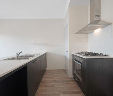 Three Bedroom Family home! - Photo 1