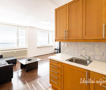 Pronájem bytuRenting an apartment 1+kk, 33 m2 - Fotografie 5