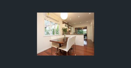 Beautiful Family Home Located on one of Kenmore's Best Streets! - Photo 4