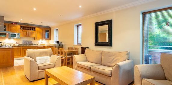 1 Cedar Lodge, Farmleigh Woods, Castleknock, Dublin 15 - Photo 2