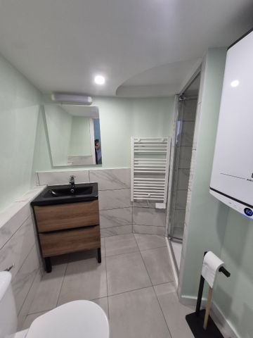 Location Appartement 1 pièce 19m² LAMBERSART 59130 - Photo 4