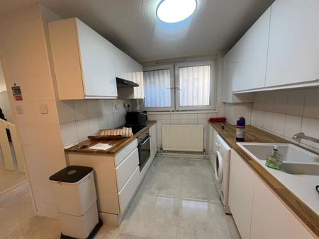 Mayford Estate, NW1, London - Photo 5