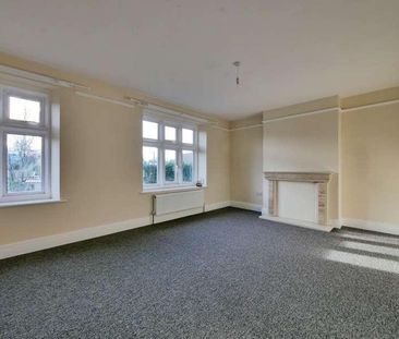 Watermoor Road, Cirencester, GL7 - Photo 3