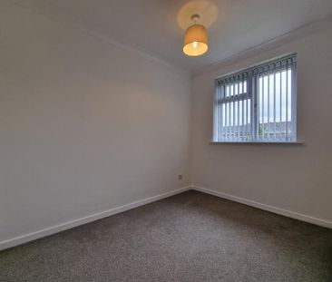 2 bedroom semi-detached house to rent - Photo 5
