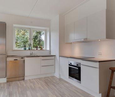 Moderne 3-vær. bolig på første sal i Tækkerhusene, Hillerød: Elevat... - Photo 3