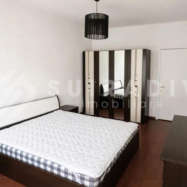 Apartament modern, terasa de 30 mp, parcare-Europa - Photo 1