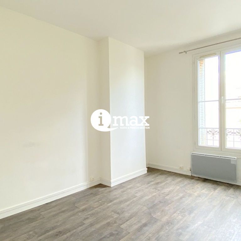 Location Appartement SURESNES - - Photo 1