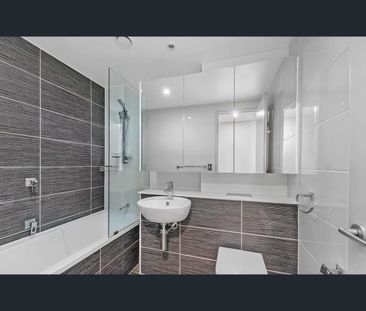 Modern Apartment in Prime Macquarie Park Location - Photo 5