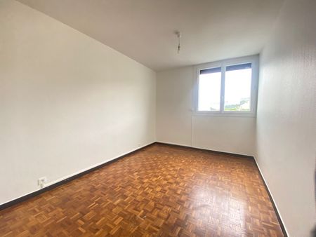 Location Appartement 3 pièces 57m² - Photo 3