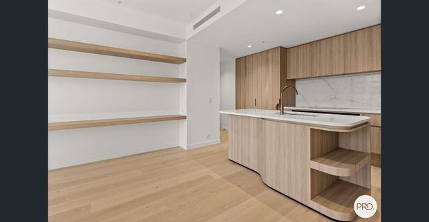 Luxury 2 Bedroom Plus Study Apartment with Garden Views! - Photo 1