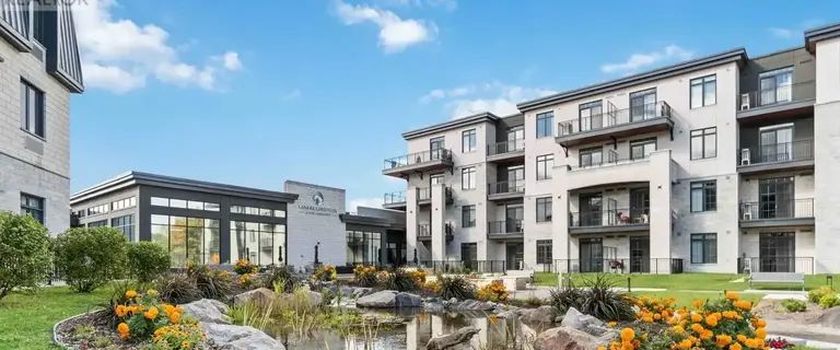 320 - 31 ERIC DEVLIN LANE | 320 - 31 ERIC DEVLIN LANE, Perth - Photo 1