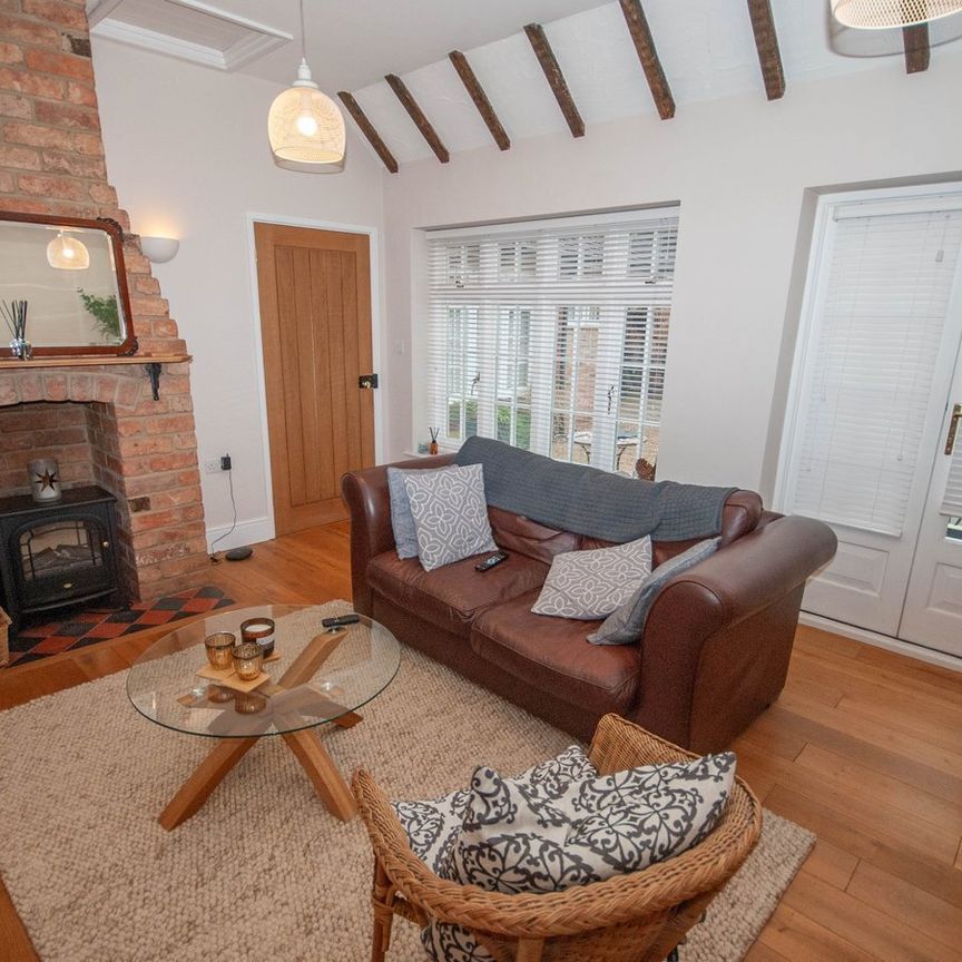 Lilbourne Road, Clifton upon Dunsmore, Rugby, CV23 - Photo 1