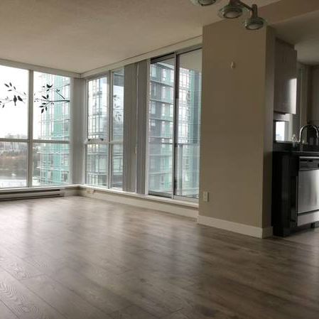 Yaletown - 2Bed 2Bath 1Den - 982sqft Condo - Photo 3