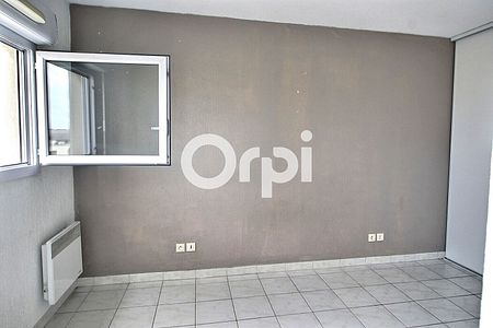 Appartement 2 pièces 35m2 MARSEILLE 5EME 689 euros - Photo 2