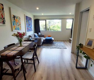 Stunning Two Bedroom Townhouse - Photo 5