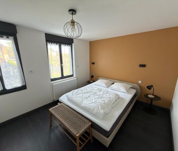 MAISON MEUBLÉE ENTIEREMENT RÉNOVÉE - PROCHE CITADELLE - Photo 6