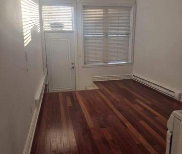 SUPER 3 1/2 ENSOLLEILLÉ COMPLETEMENT RENOVÉ 5 MNTS DE DE TOUT - Photo 3