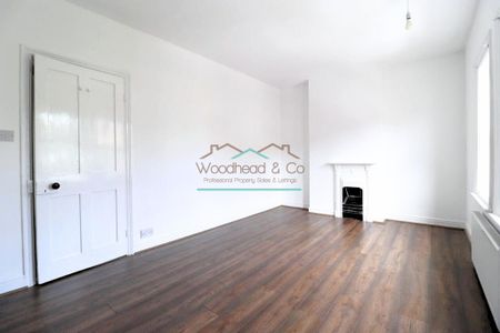 2 bedroom terraced house to rent - Photo 3