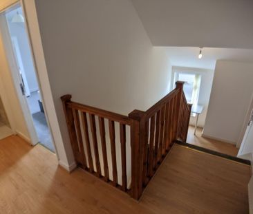 3 bedroom flat to rent - Photo 5