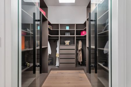 For Lease - 40 Sixth Street, Toronto, Ontario - Photo 4