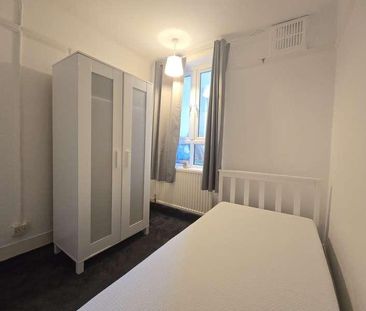 Canada Crescent, Acton, W3 - Photo 6