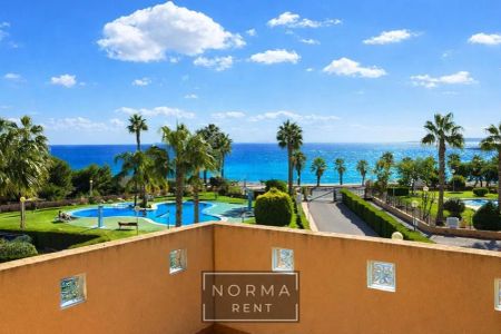 Alquiler de chalet adosado en Calle Fuego - Photo 2