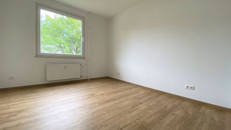 *** Wir modernisieren für Sie! Geräumiger Balkon inklusive! *** - Photo 4