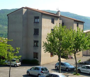 Location Appartement 2 pièces 41m² PRIVAS 07000 - Photo 4