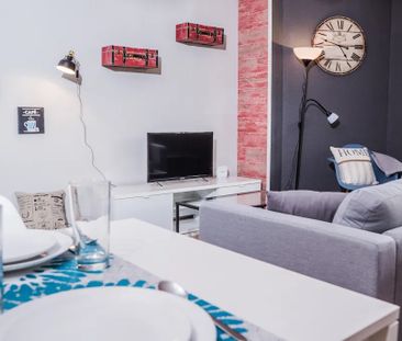 Carrer dAragó, Barcelona, Catalonia 08013 - Photo 3