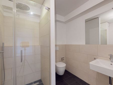 Perfekt für Studenten! Studio mit EBK und Balkon - Photo 4