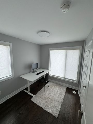 For Lease - 44 Juneau Street, Vaughan, Ontario - Photo 4