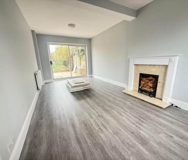 3 bedroom terraced house to rent - Photo 2