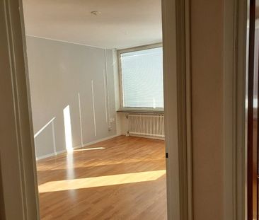 Skattegårdsvägen, Vällingby - Photo 2