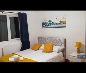 1 bedroom in a house share to rent - Photo 2